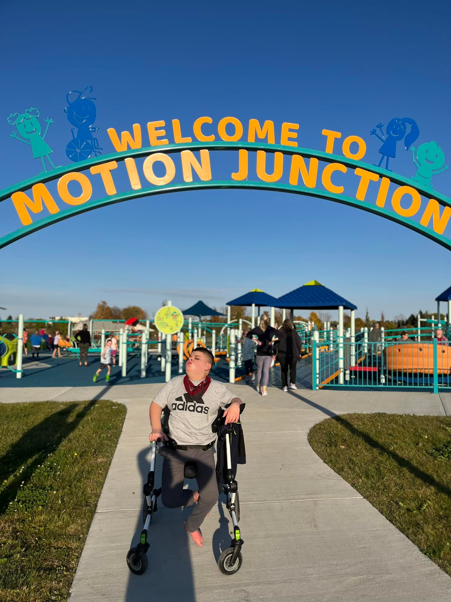 Motion junction archway signs